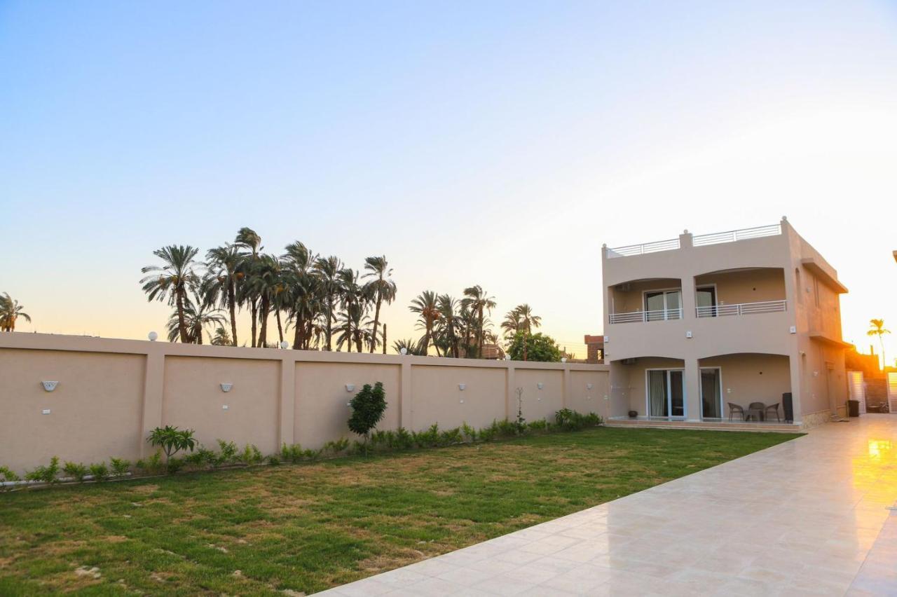 Royal Nile Villas - Pool View Apartment 2 Luxor Kültér fotó
